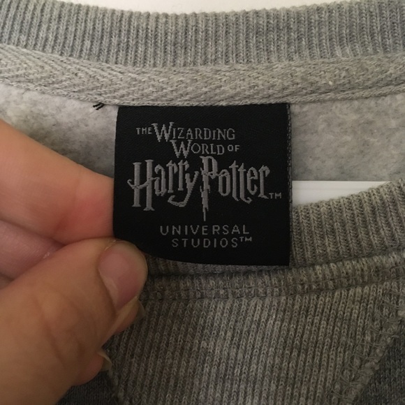 GRYFFINDOR sweatshirt - Picture 6 of 9